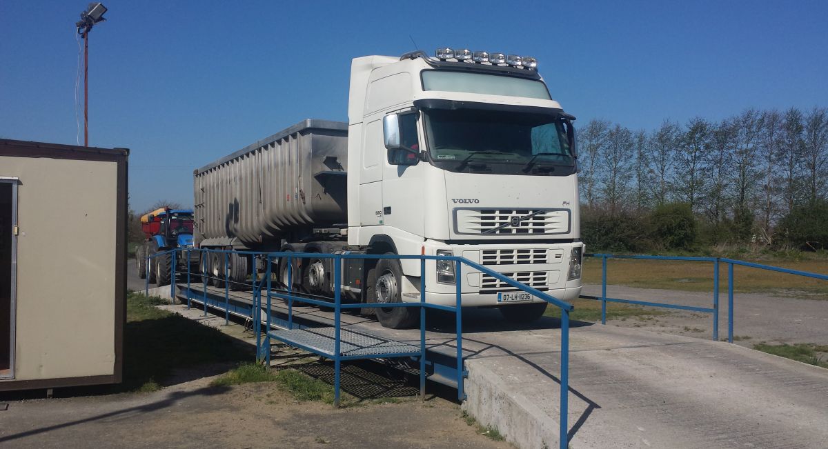 Truck on DMC Weighbridge